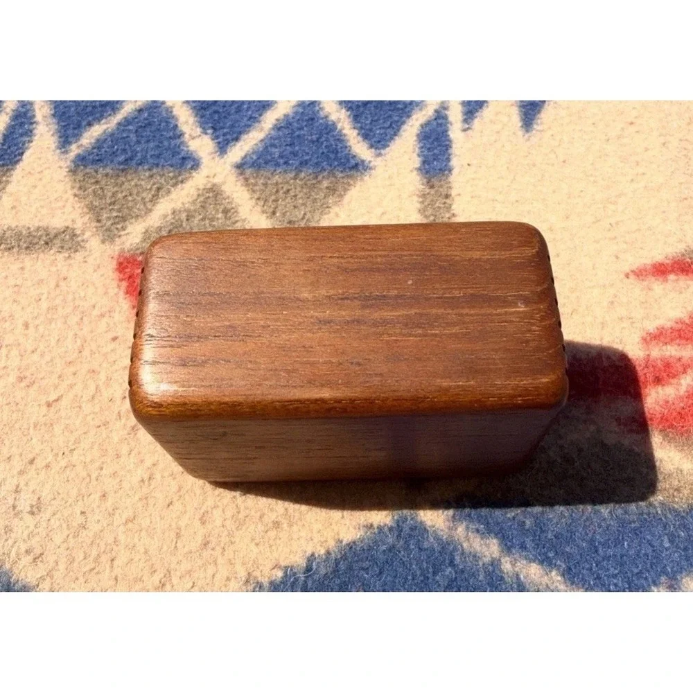 Vintage Wood  Heart made Trinket Box / Ornate‎ Design And With Sliding Lid